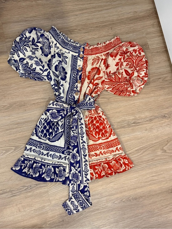 FARM Rio Dresses & Skirts - FARM Rio Red & Blue Split-Print Puff-Sleeve Mini Dress
